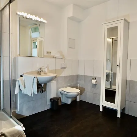 Badstaven Apartman *